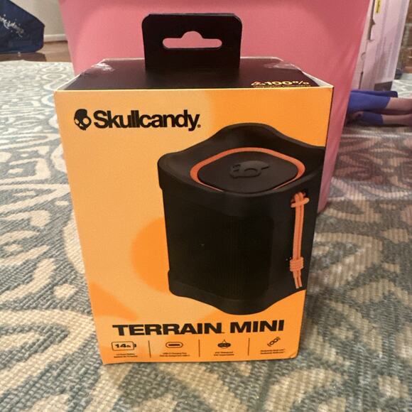 NEW Skullcandy Terrain Mini Wireless Bluetooth Waterproof Speaker 2SKSK1846B0L2 - Picture 1 of 7